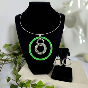 Silver Choker Necklace with Green Enamel Circle Pendant and Earrings Set